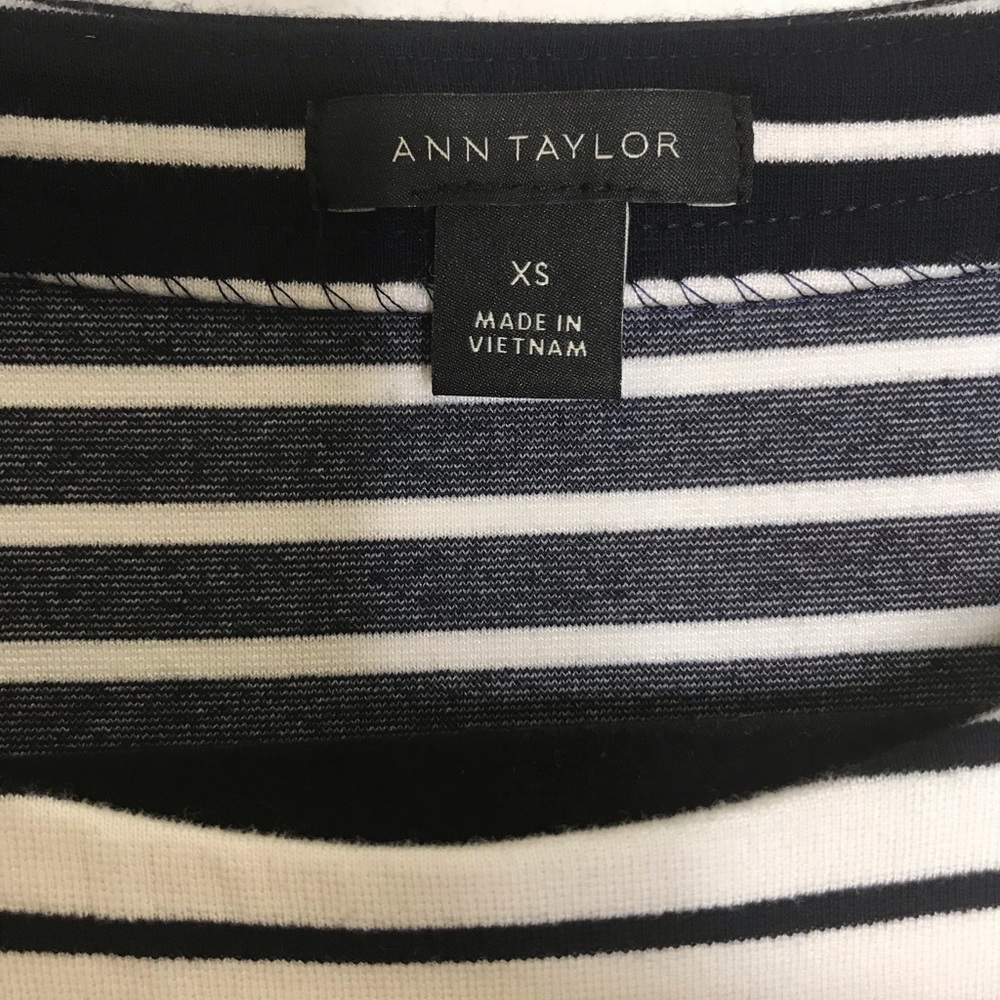 NEW Ann Taylor Womens Colorblock White/Black Stripe Ponte Top Small - Picture 7 of 8